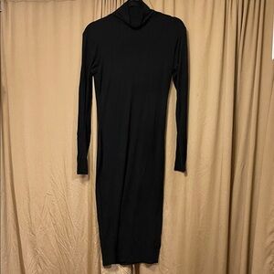 PrettyLittleThing Classic Black Long Sleeve Dress